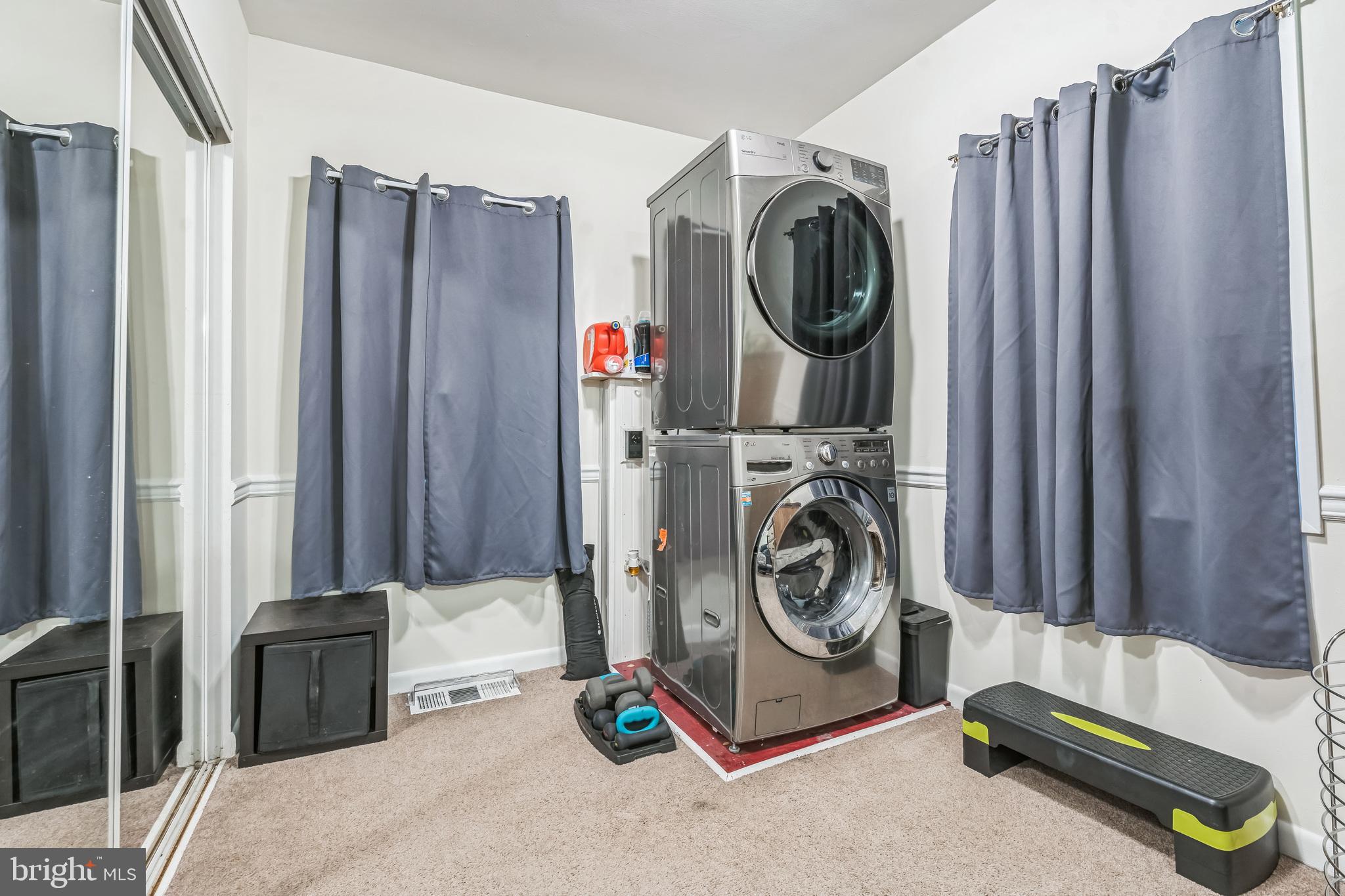 101 RIVER ROAD DRIVE