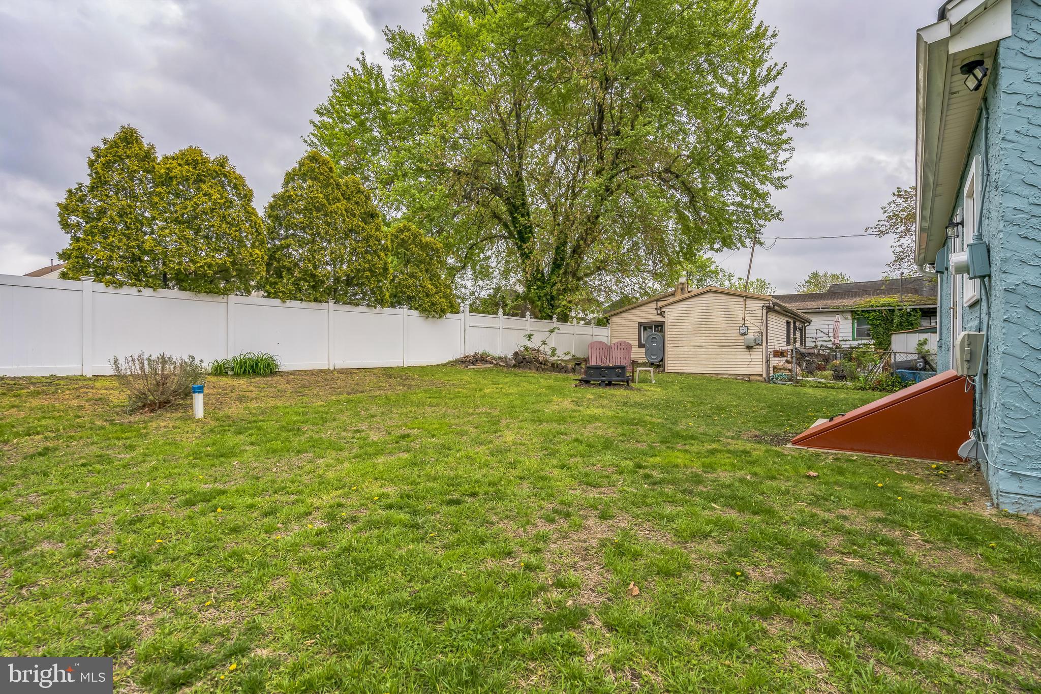 101 RIVER ROAD DRIVE