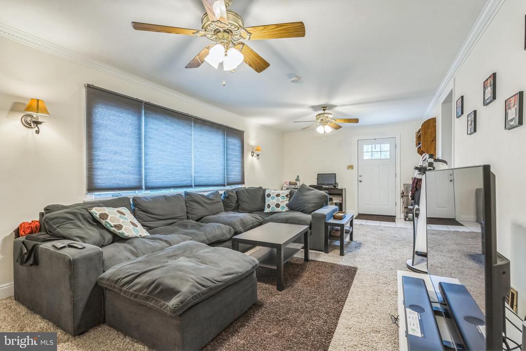 101 RIVER ROAD DRIVE