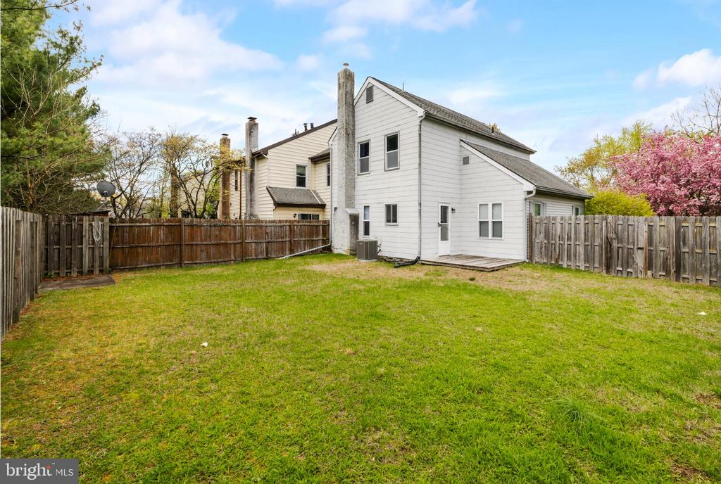 37 HAMILTON
