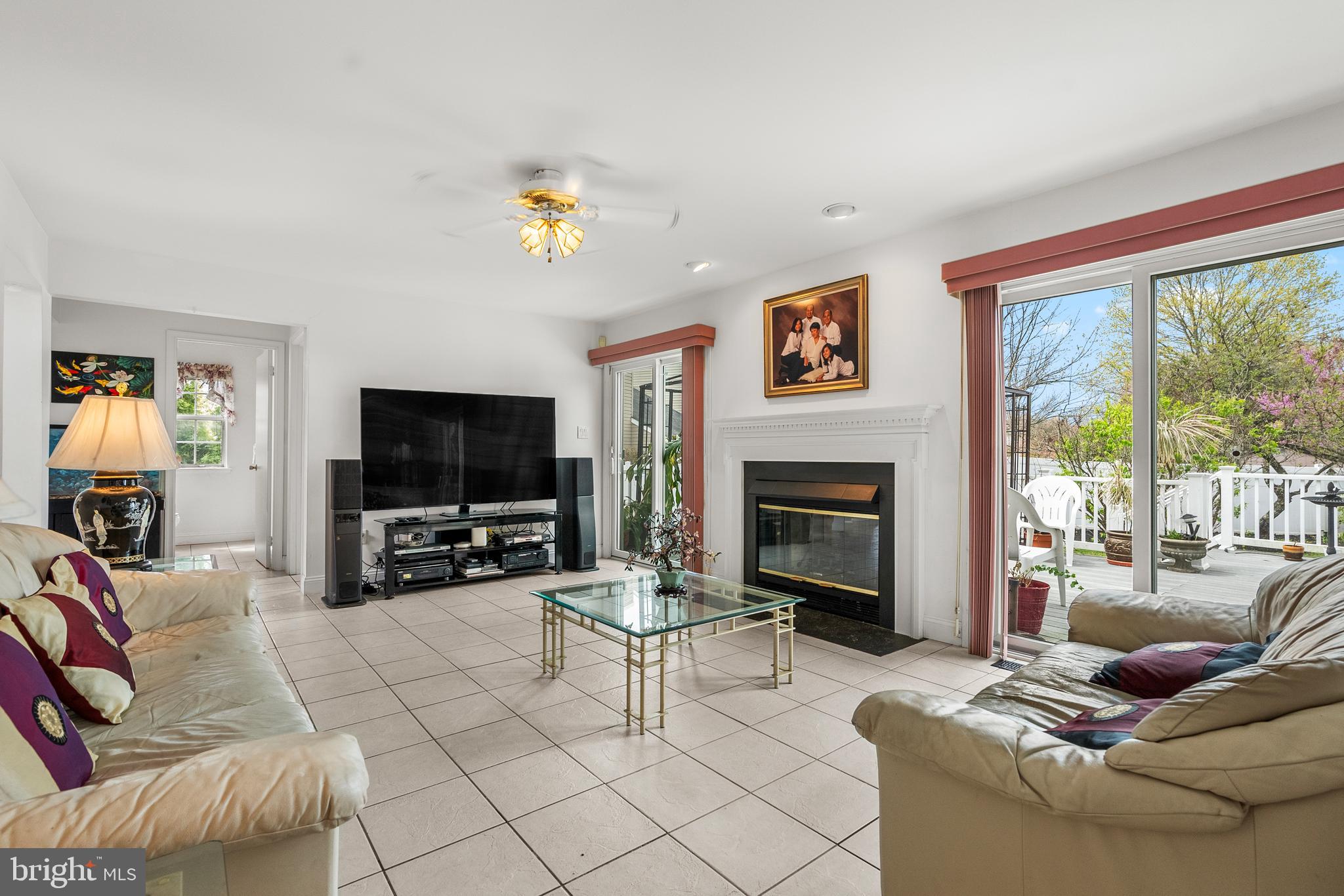10 Winfield Cir