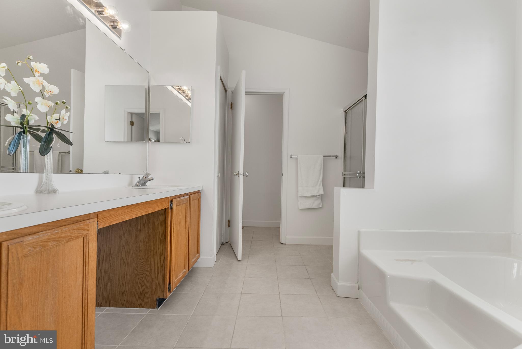 10 Winfield Cir