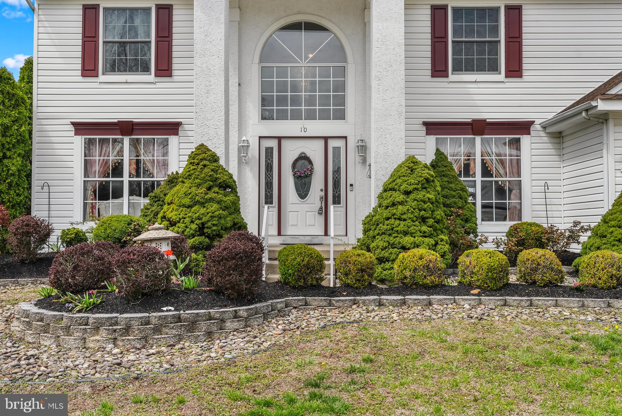 10 Winfield Cir