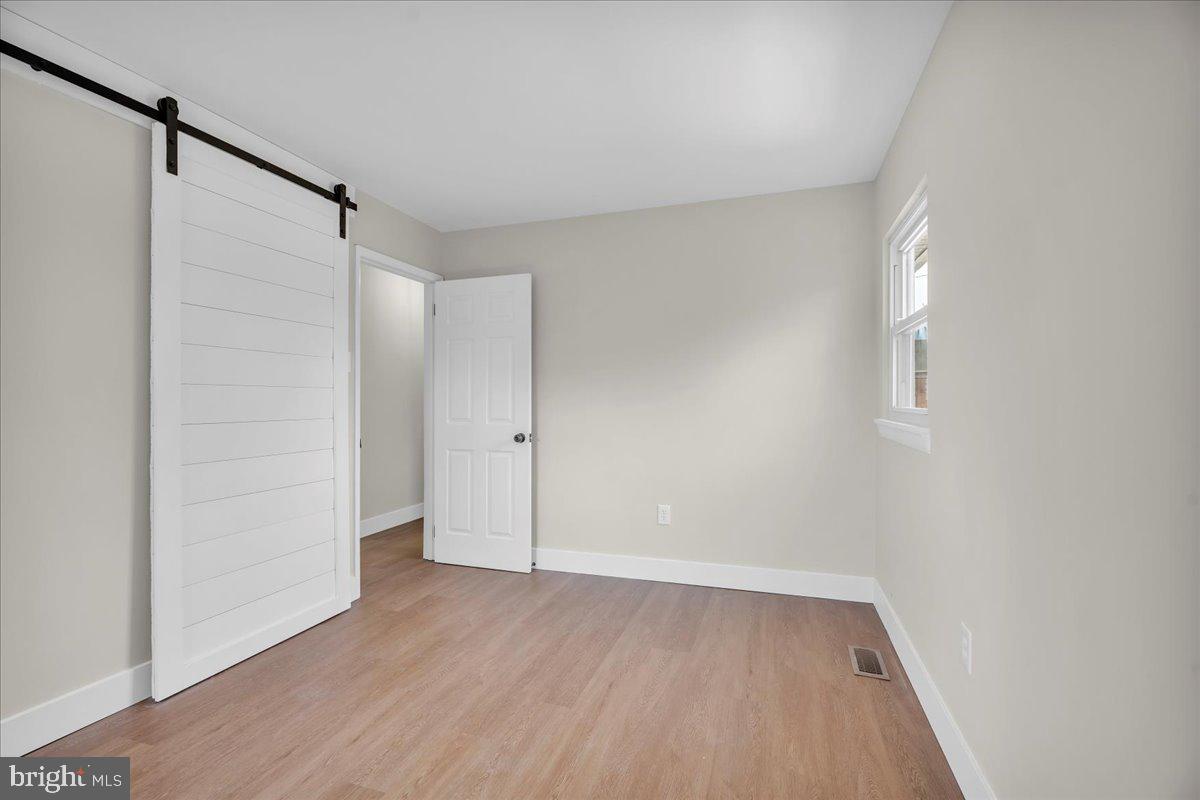 6 W COHAWKIN ROAD