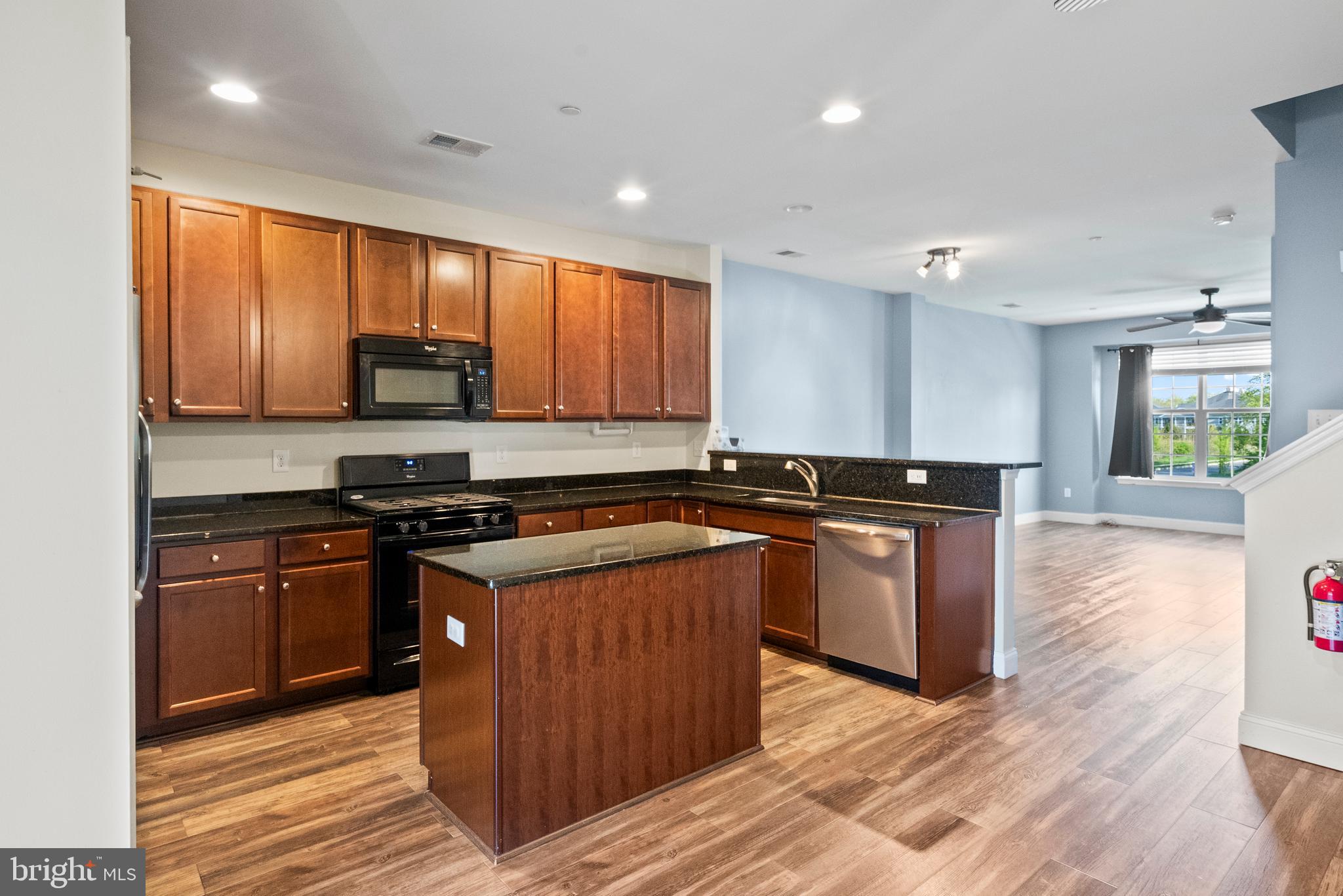 1119 ELLIS MILL RD