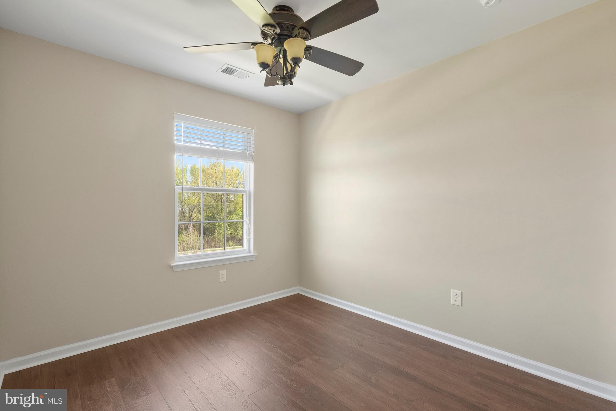 1119 ELLIS MILL RD