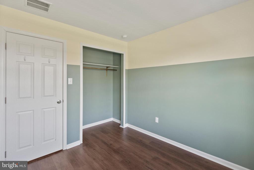 1119 ELLIS MILL RD