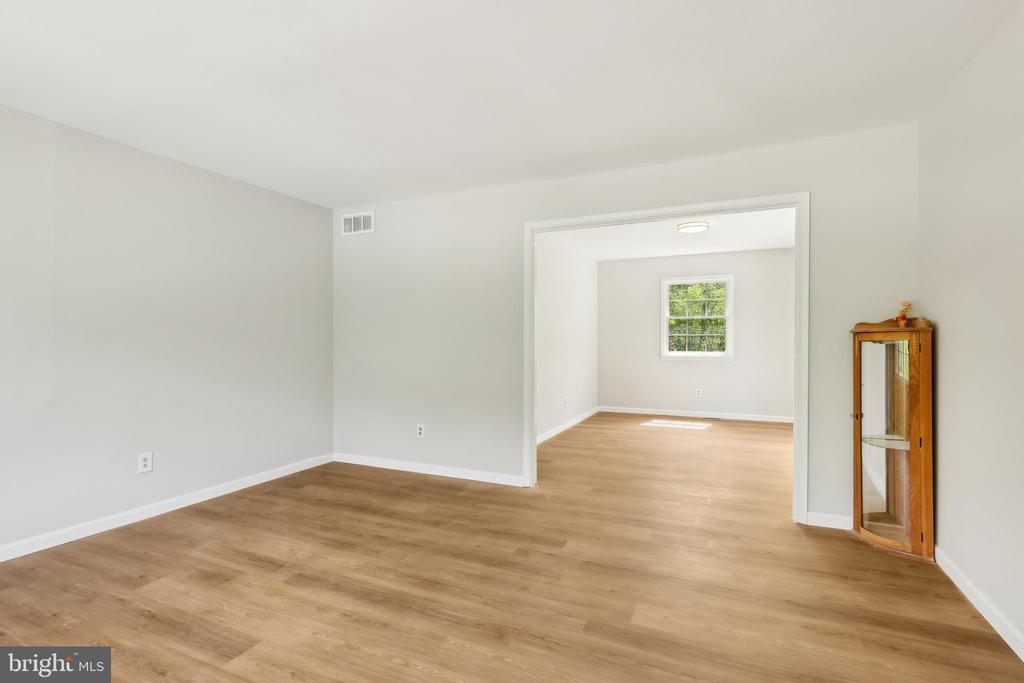 4 Virginia Rd