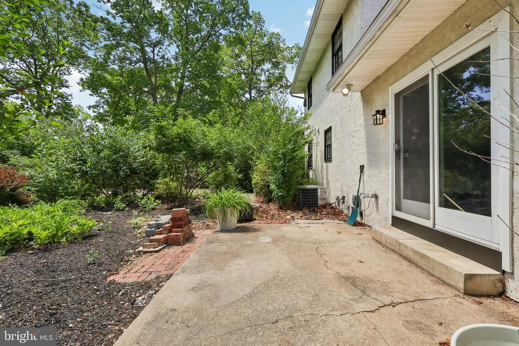 4 Virginia Rd