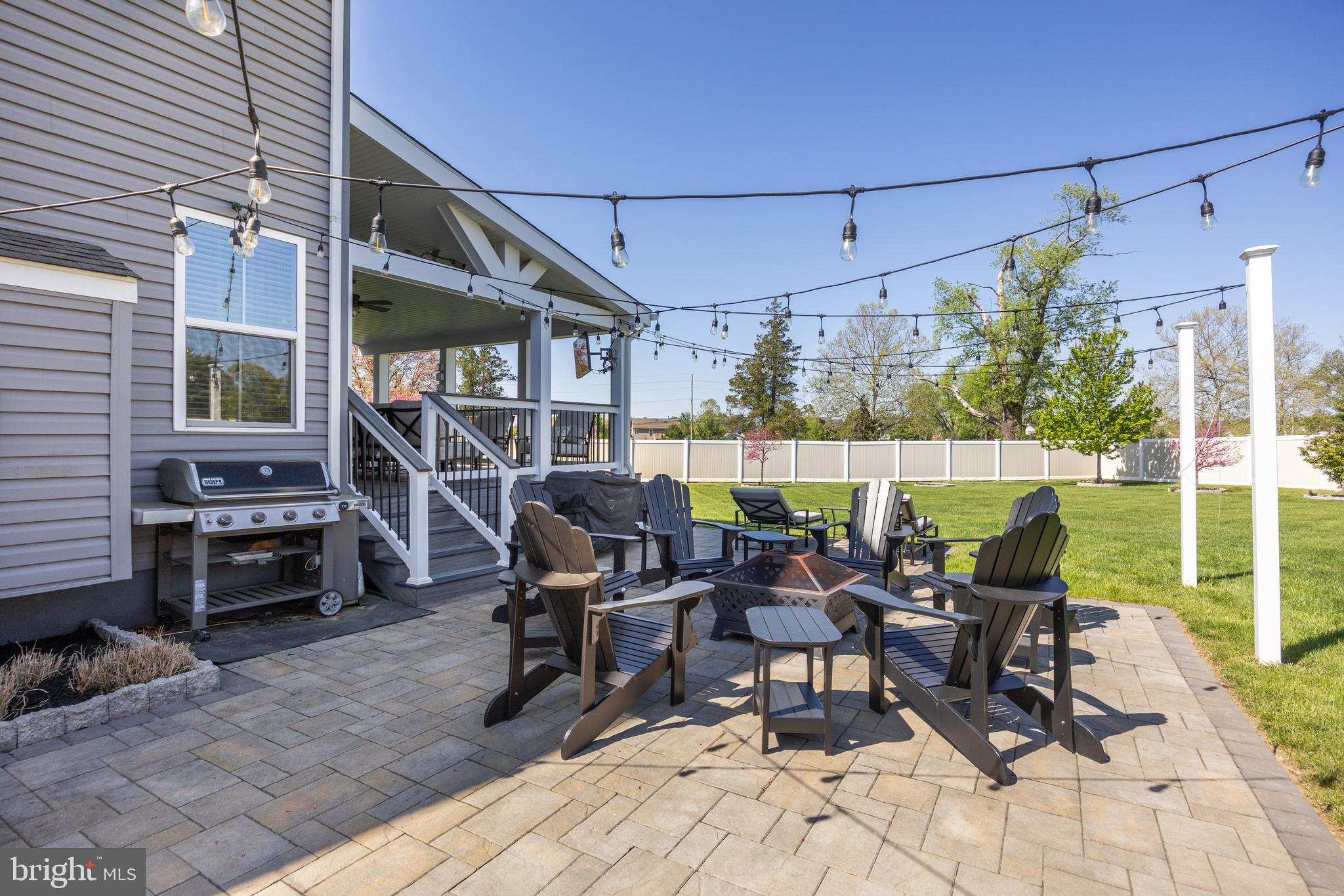 307 Meadowview Ct