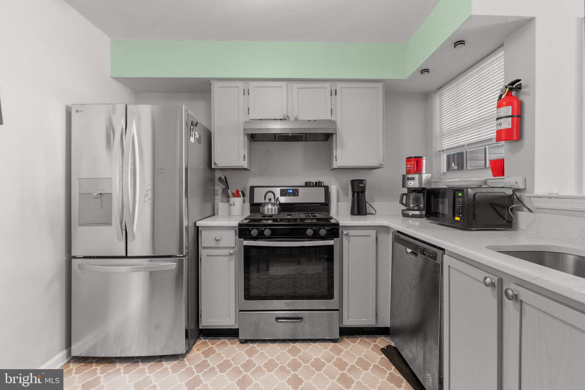 1263 Tristram Cir