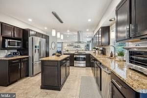 44 Goodwin Pkwy