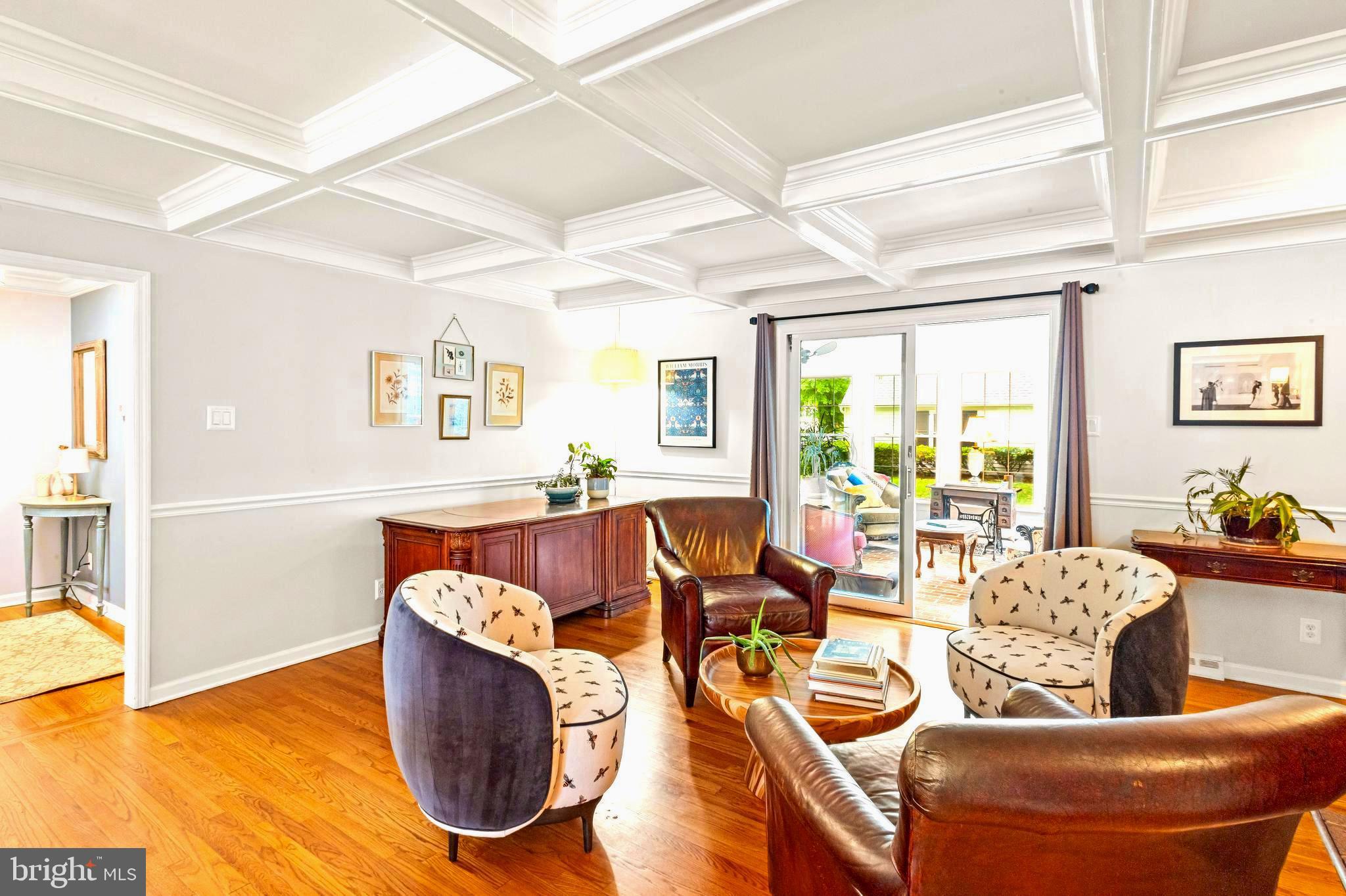 94 N WOODLAND AVENUE