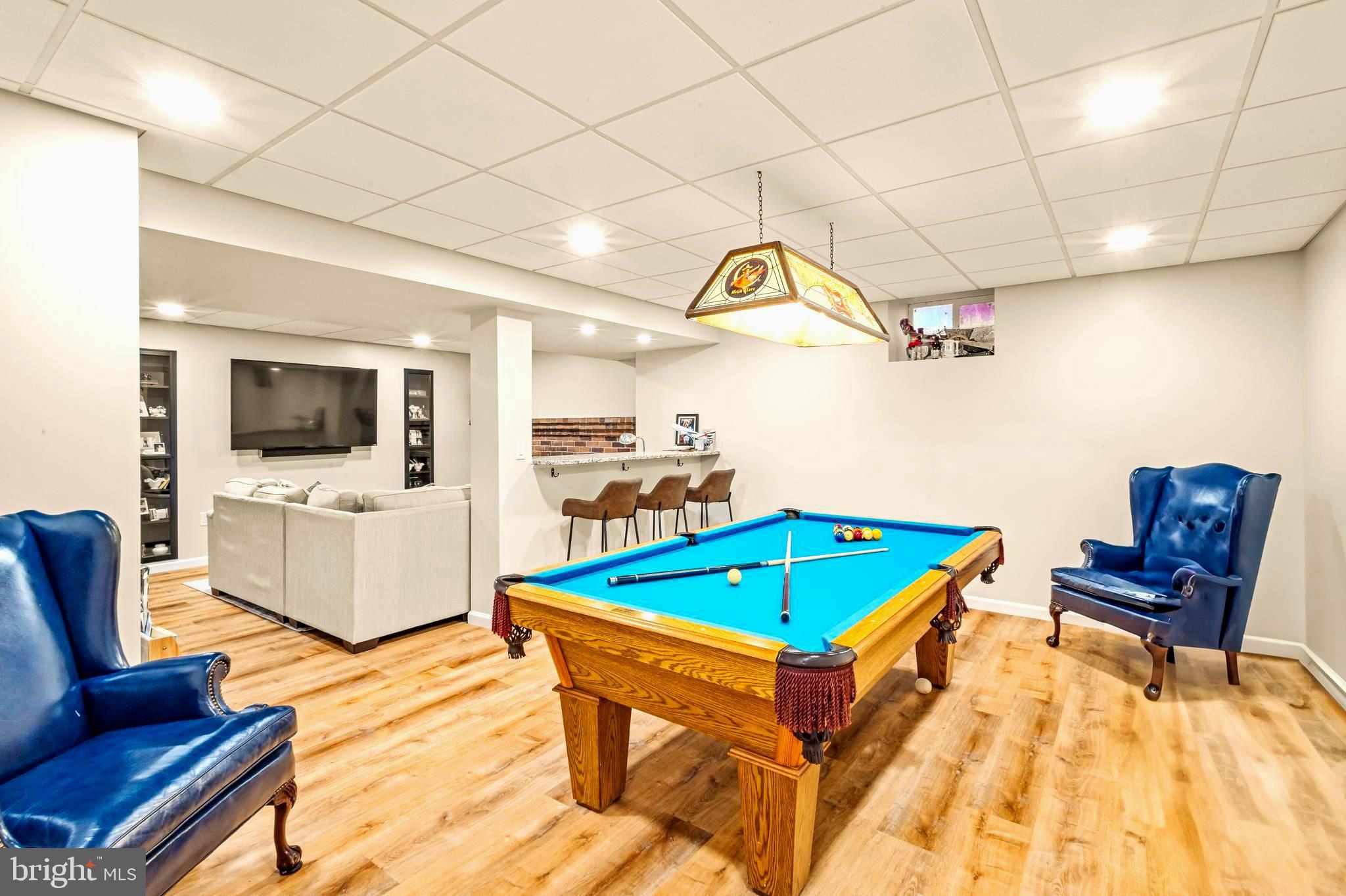 94 N WOODLAND AVENUE