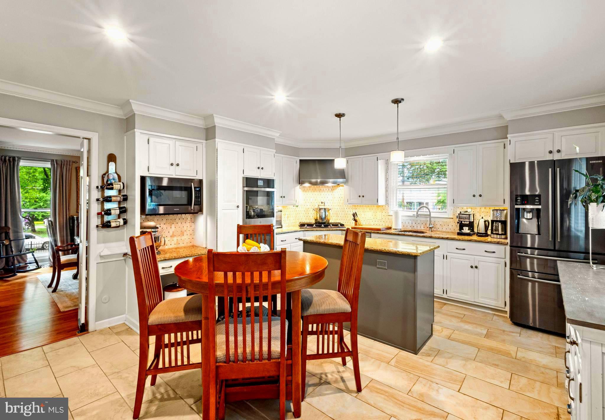 94 N WOODLAND AVENUE