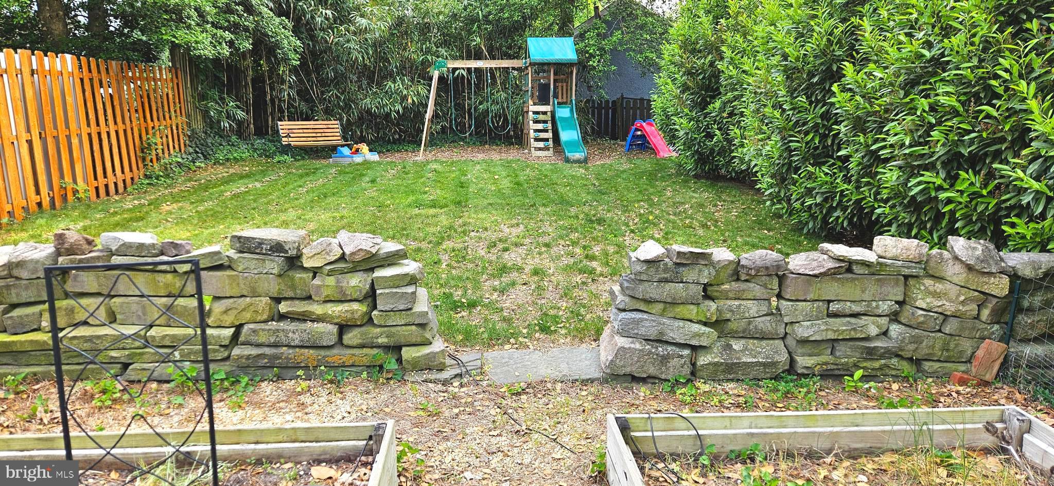 94 N WOODLAND AVENUE