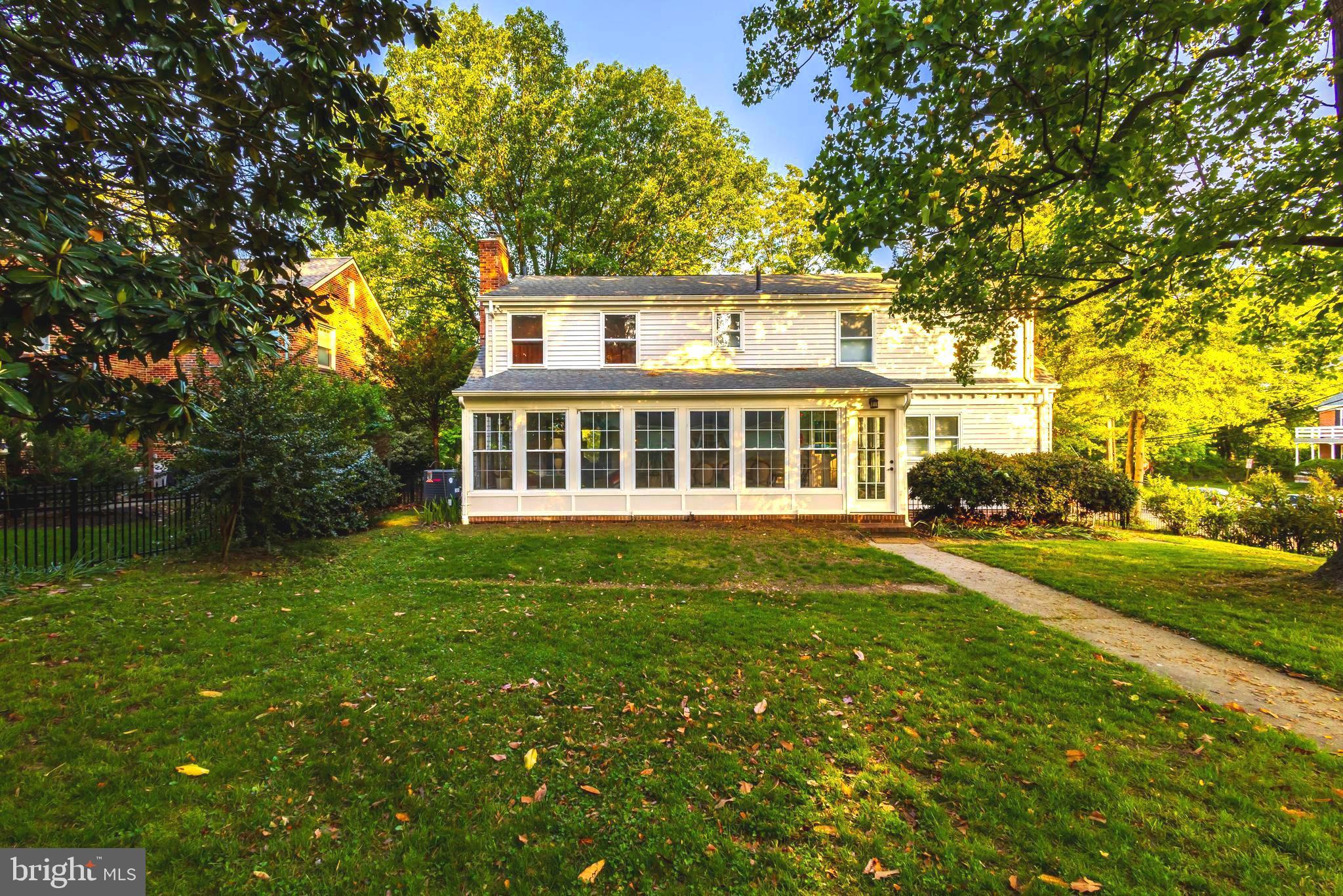 94 N WOODLAND AVENUE