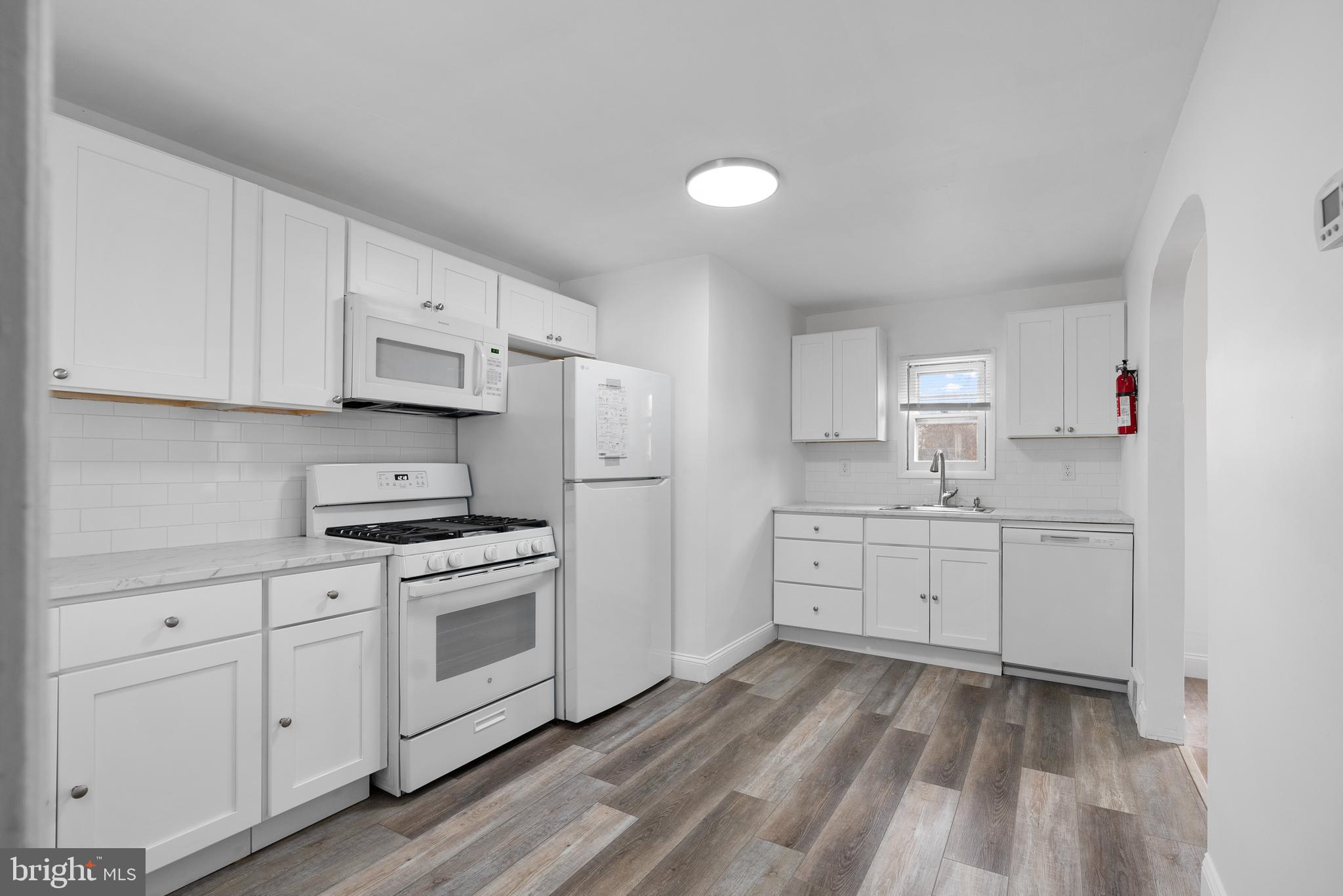 302 N MAIN ST #3