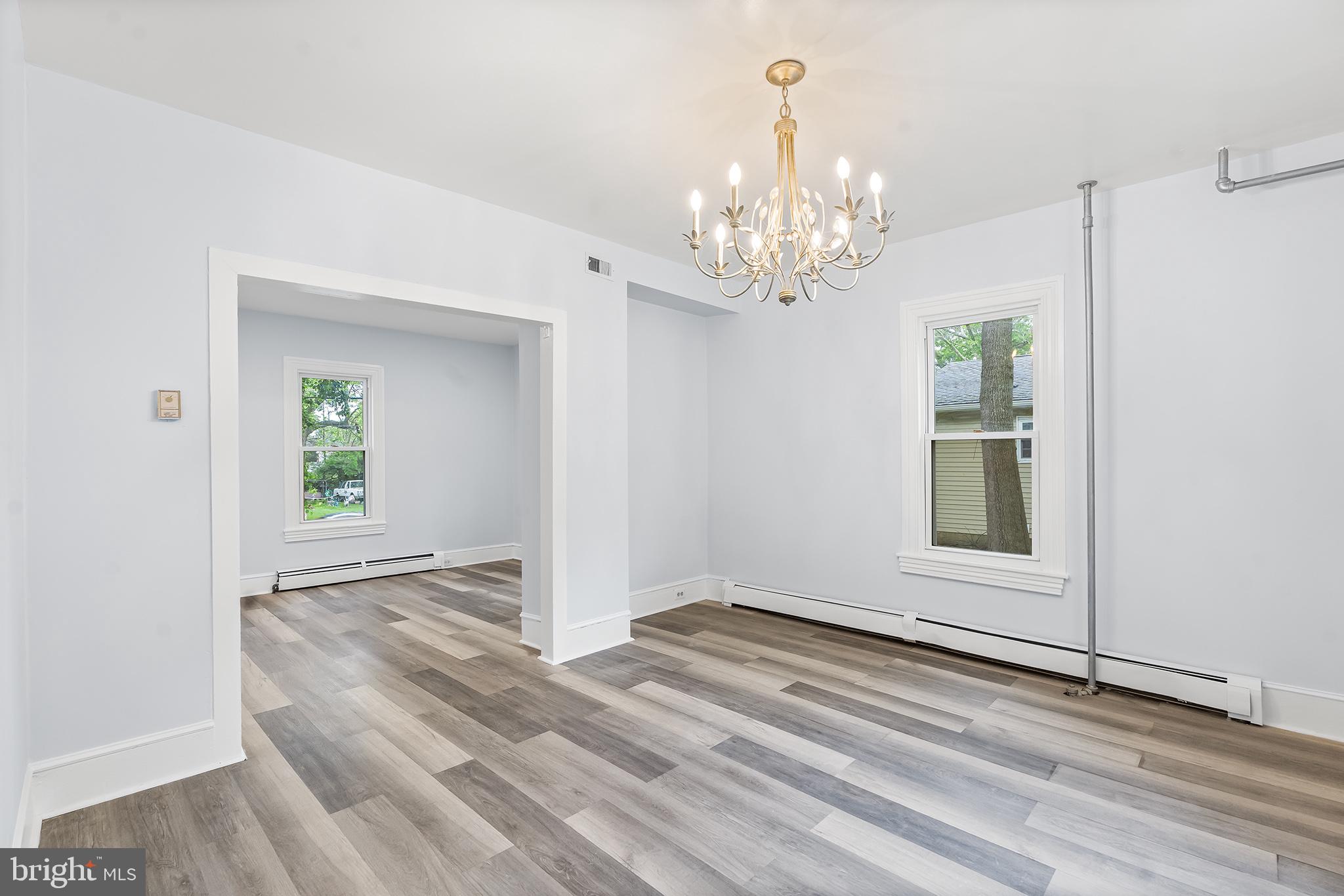131 W CLINTON STREET