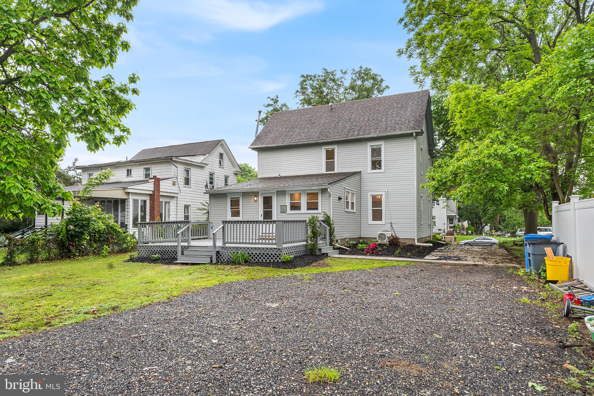 131 W CLINTON STREET
