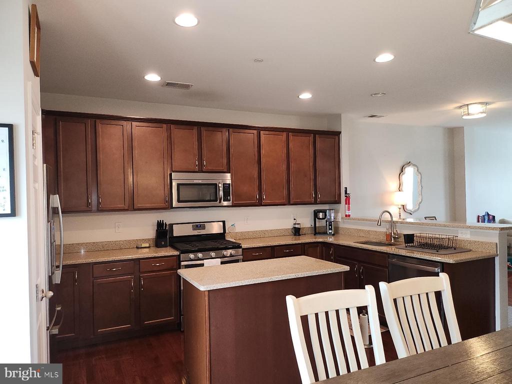 457 WISTAR PLACE