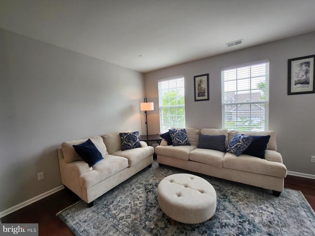 457 WISTAR PLACE