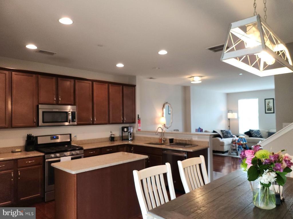 457 WISTAR PLACE