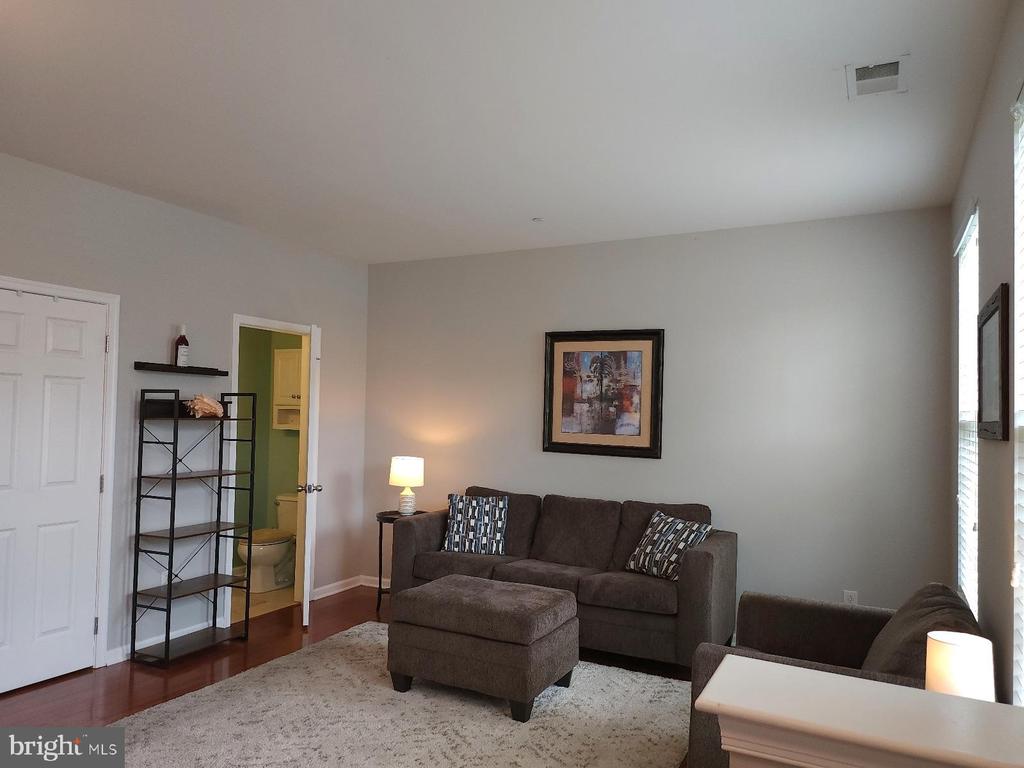457 WISTAR PLACE