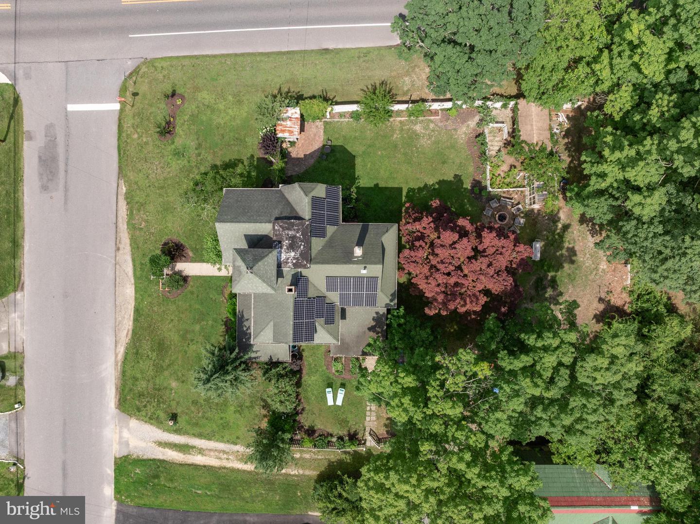 101 Warren Ave
