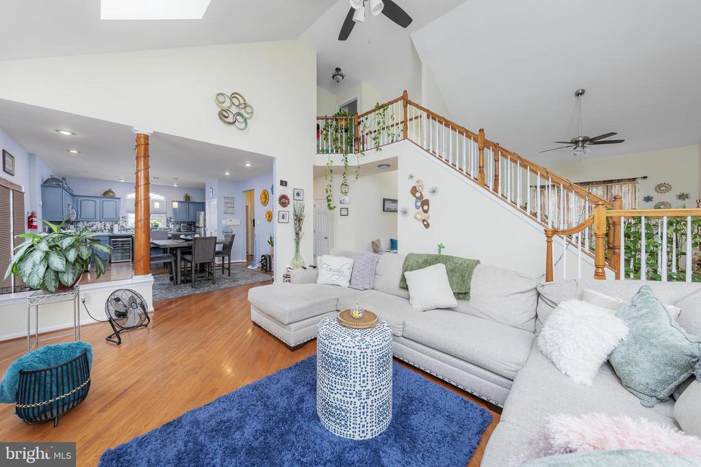 211 SPRUCE TRAIL