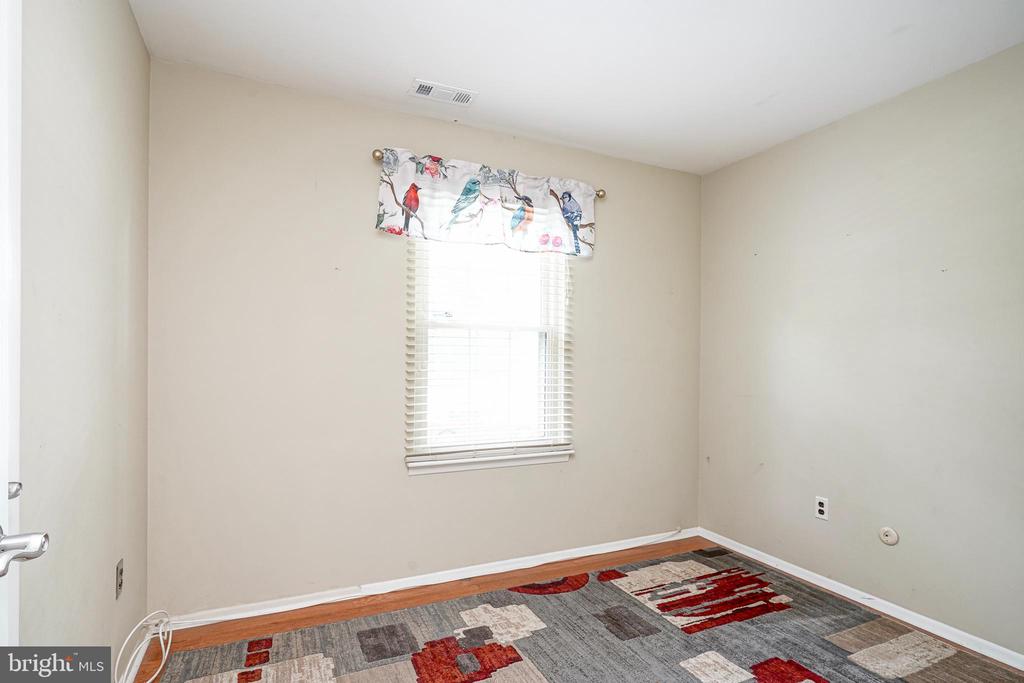 1035 S BEECHAM ROAD