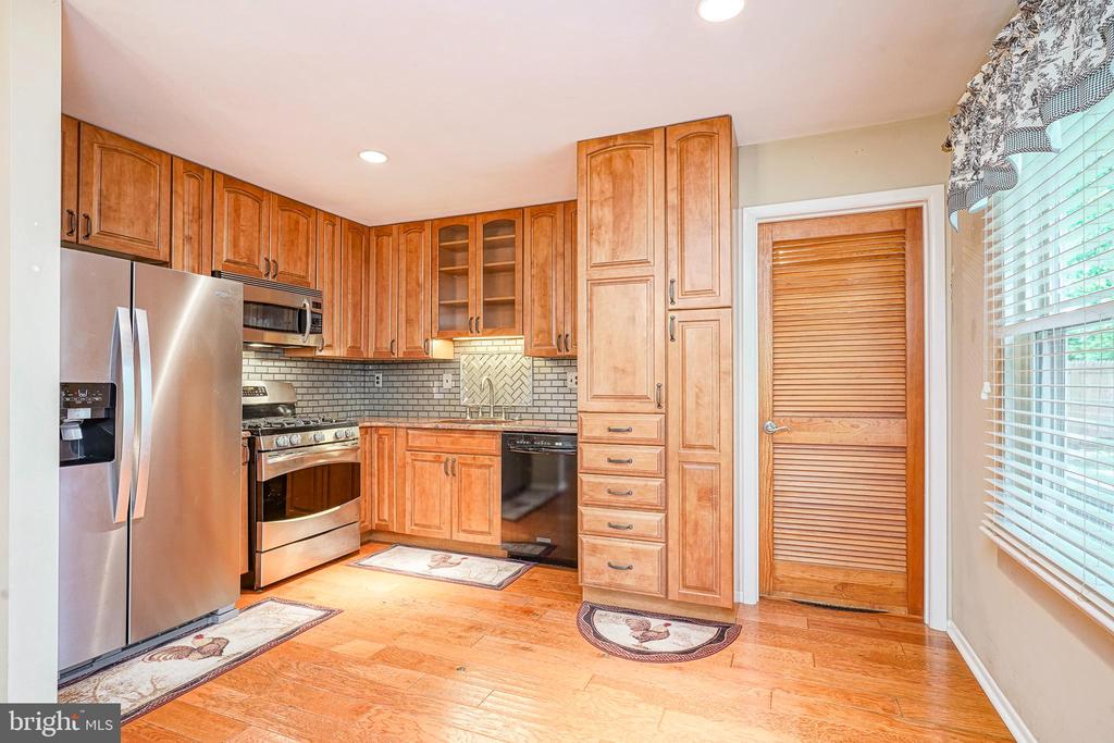1035 S BEECHAM ROAD