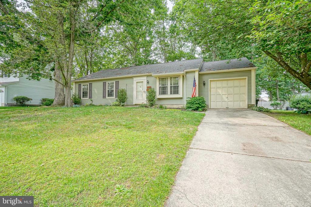 1035 S BEECHAM ROAD