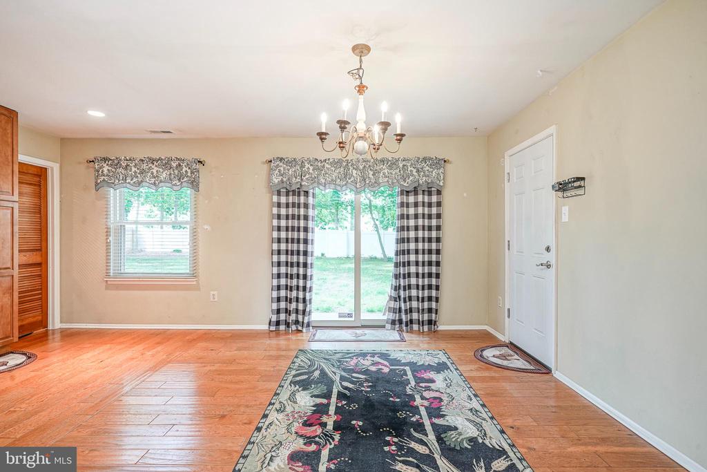 1035 S BEECHAM ROAD