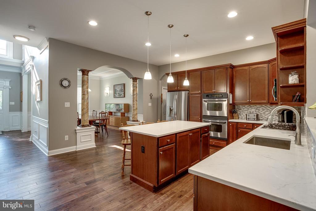 105 Hickory Ct