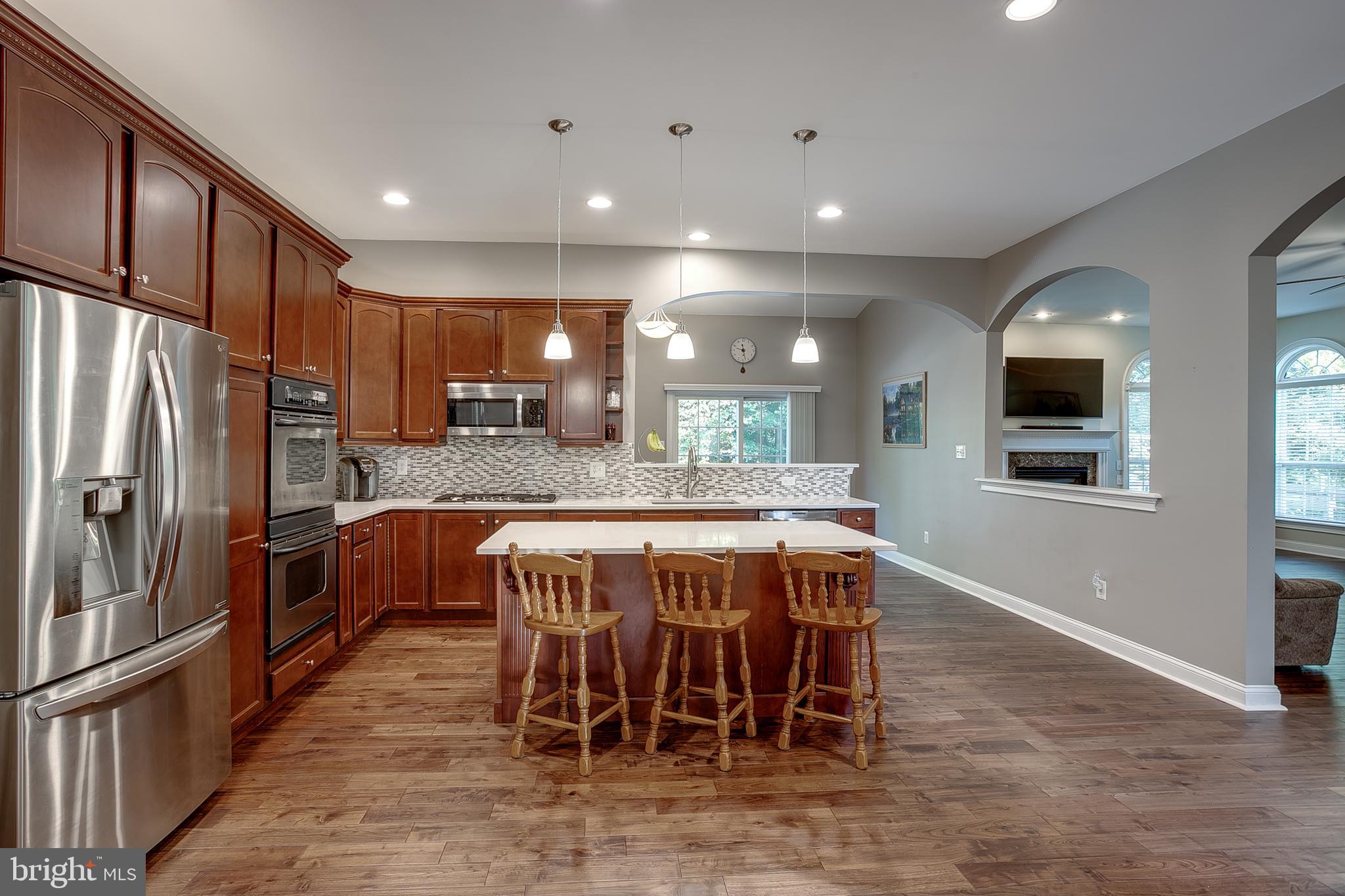 105 Hickory Ct