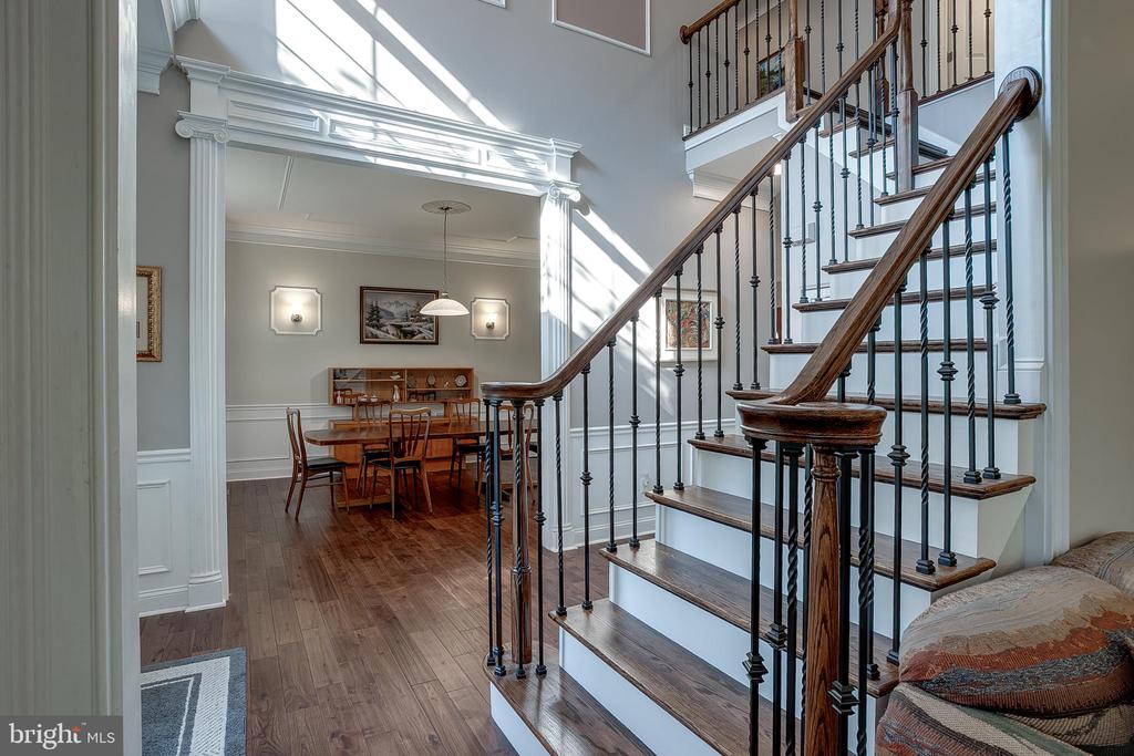 105 Hickory Ct