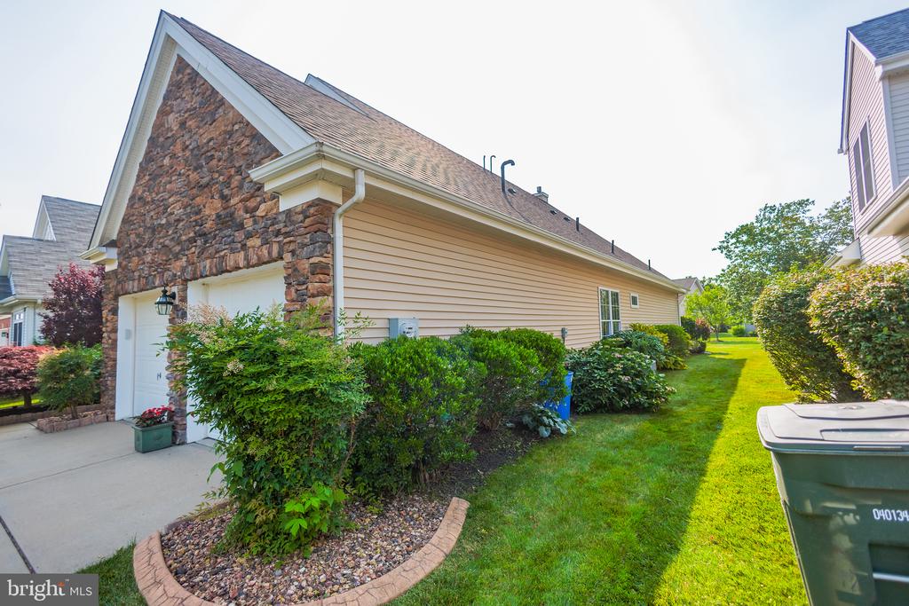 302 GOSLING WAY