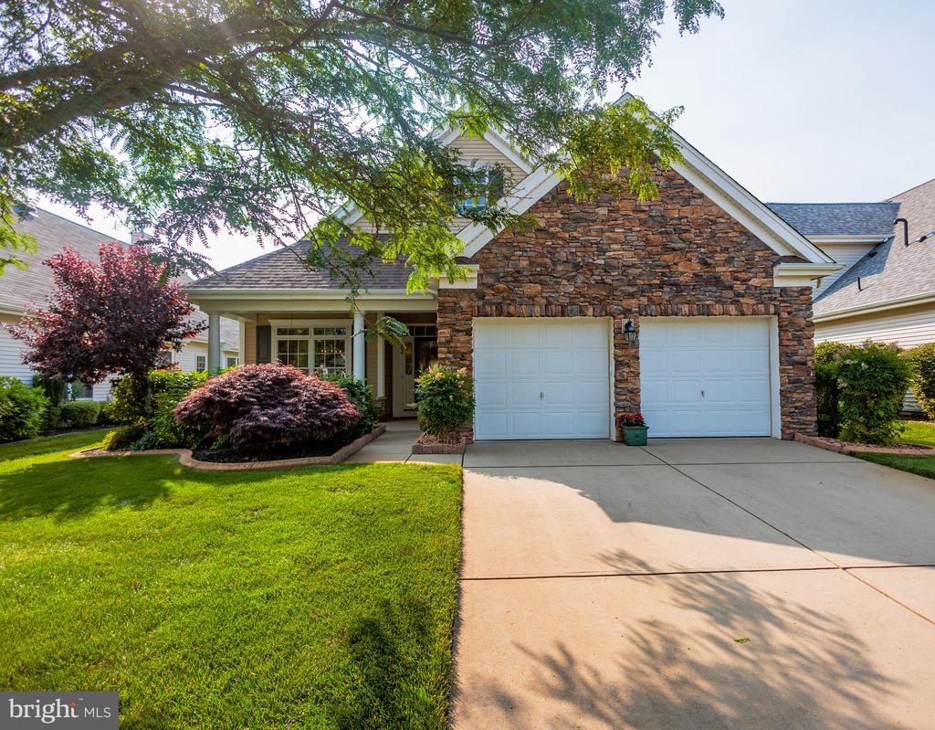 302 GOSLING WAY
