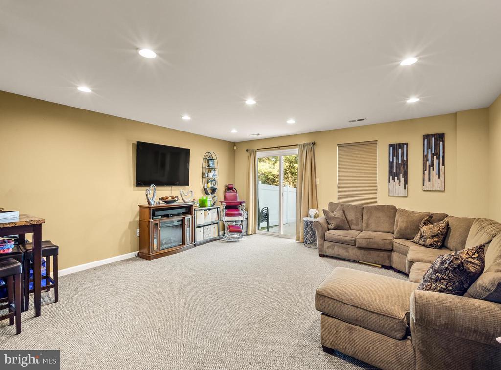 1032 REGENCY PLACE