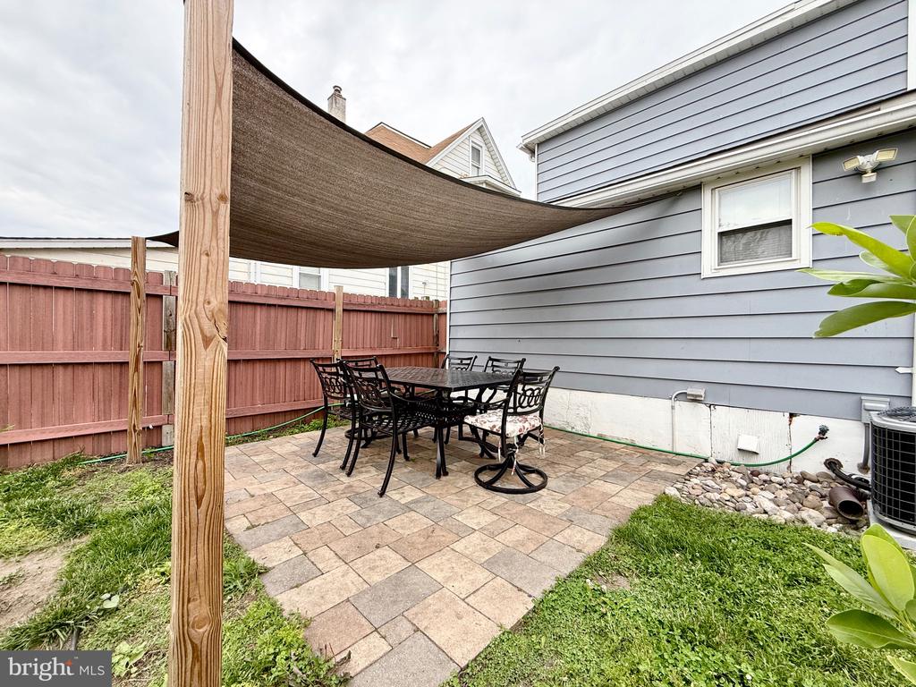 208 DELSEA DRIVE