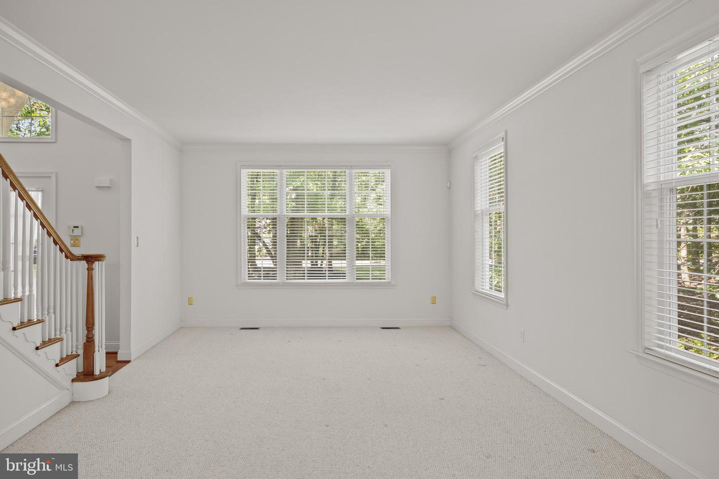 6 Shadybrook Rd