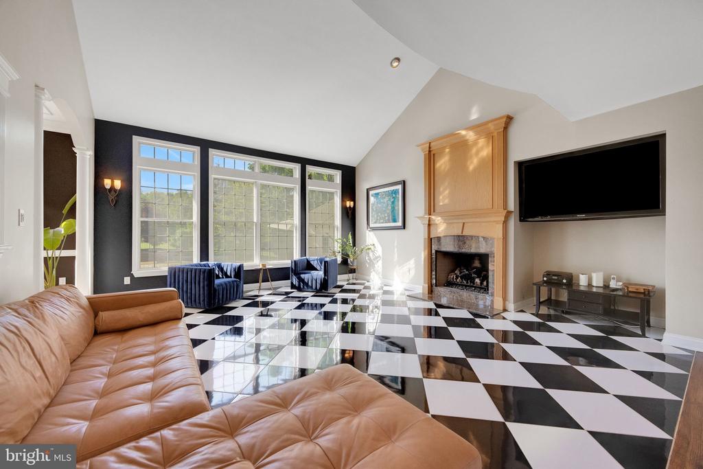 178 WOODSTOWN ROAD