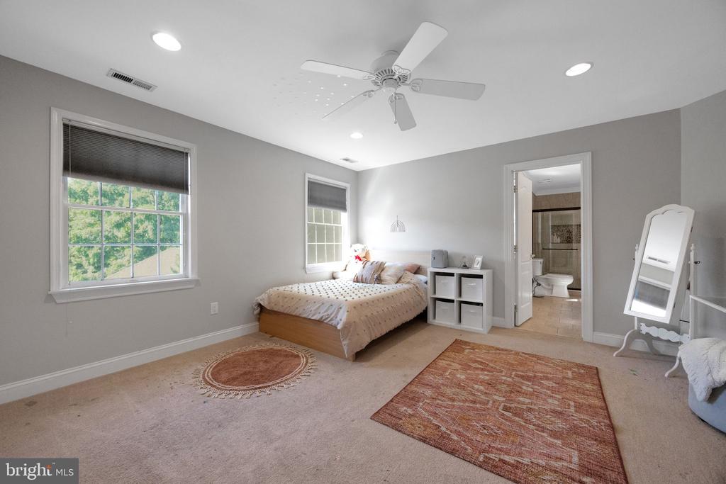 178 WOODSTOWN ROAD