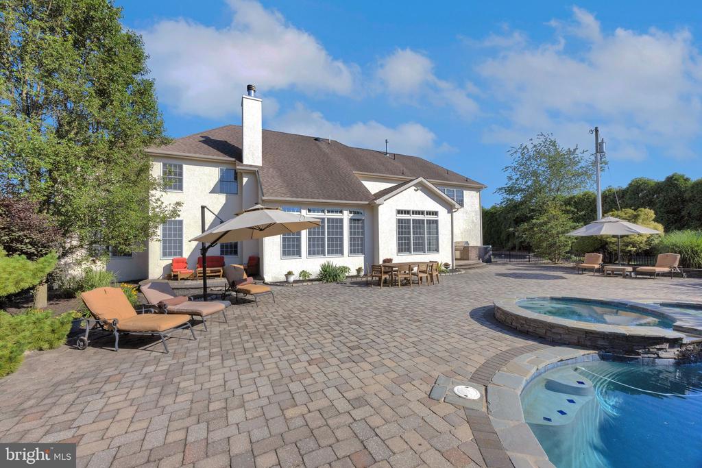 178 WOODSTOWN ROAD