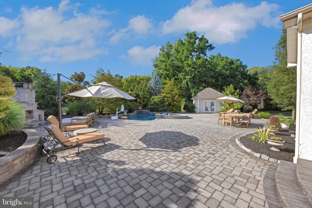 178 WOODSTOWN ROAD