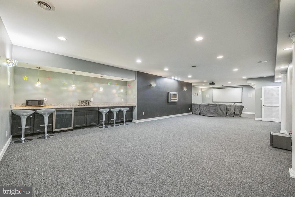 178 WOODSTOWN ROAD