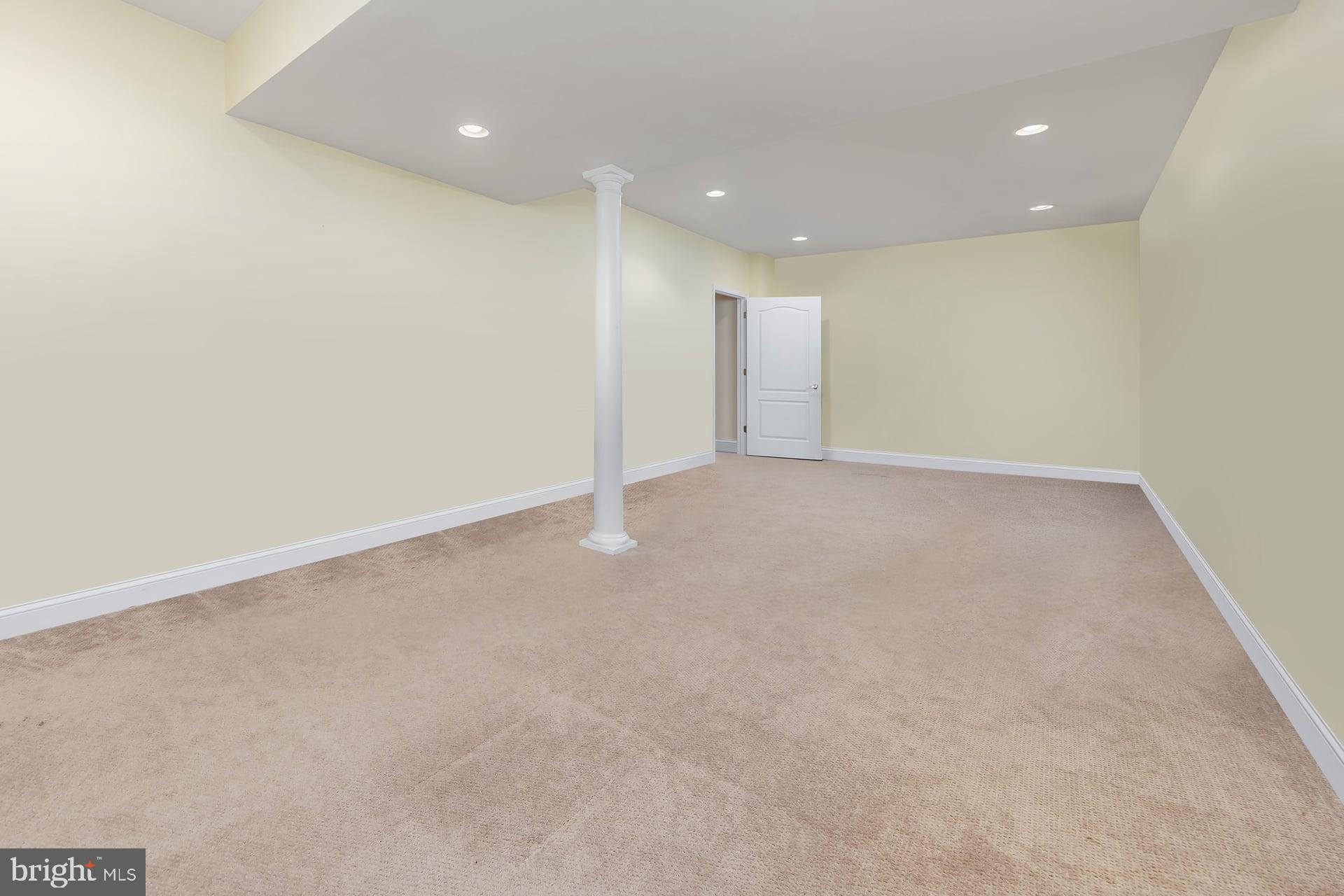 29 HUNTERS CREEK CIRCLE