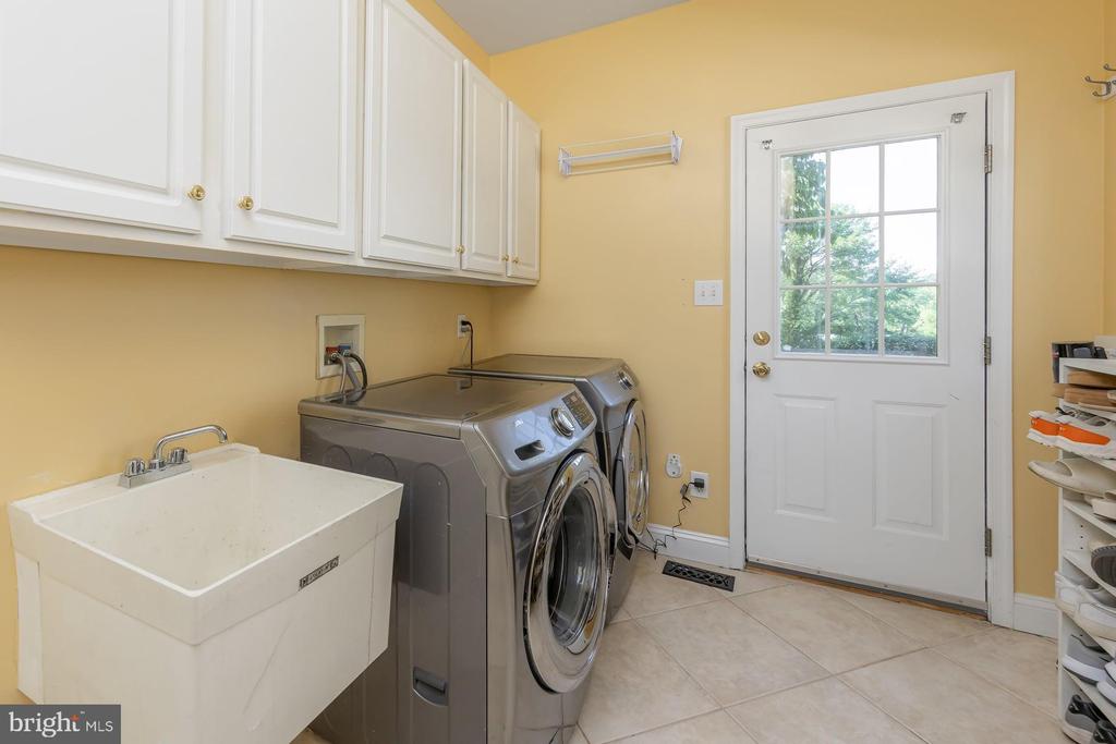 29 HUNTERS CREEK CIRCLE
