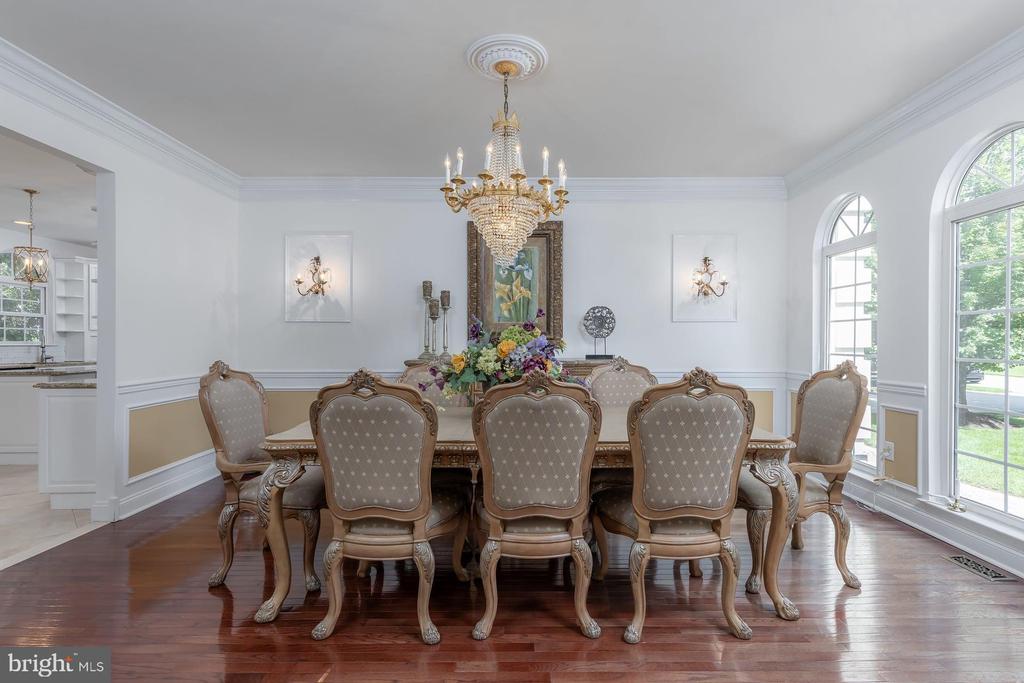 29 HUNTERS CREEK CIRCLE